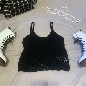 ☘️CLOSET PURGE SALE!☘️ Black Cami Crop Top
